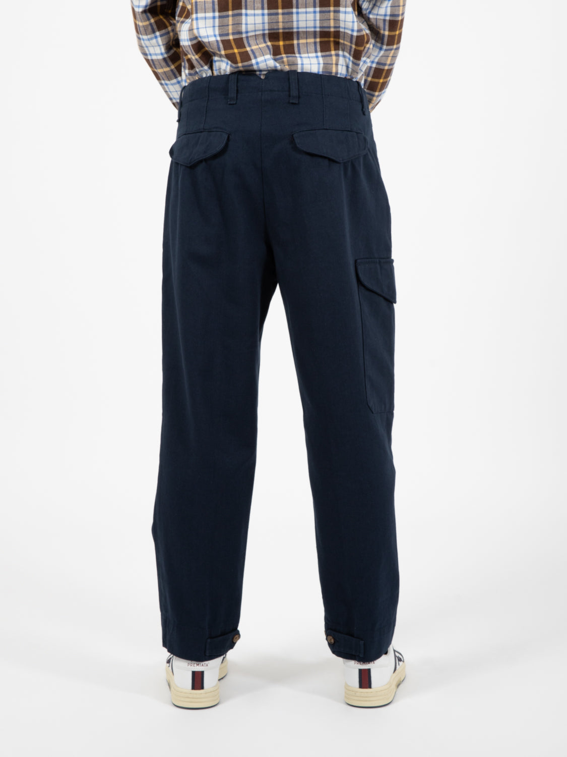 Pantaloni in tela con pinces blu