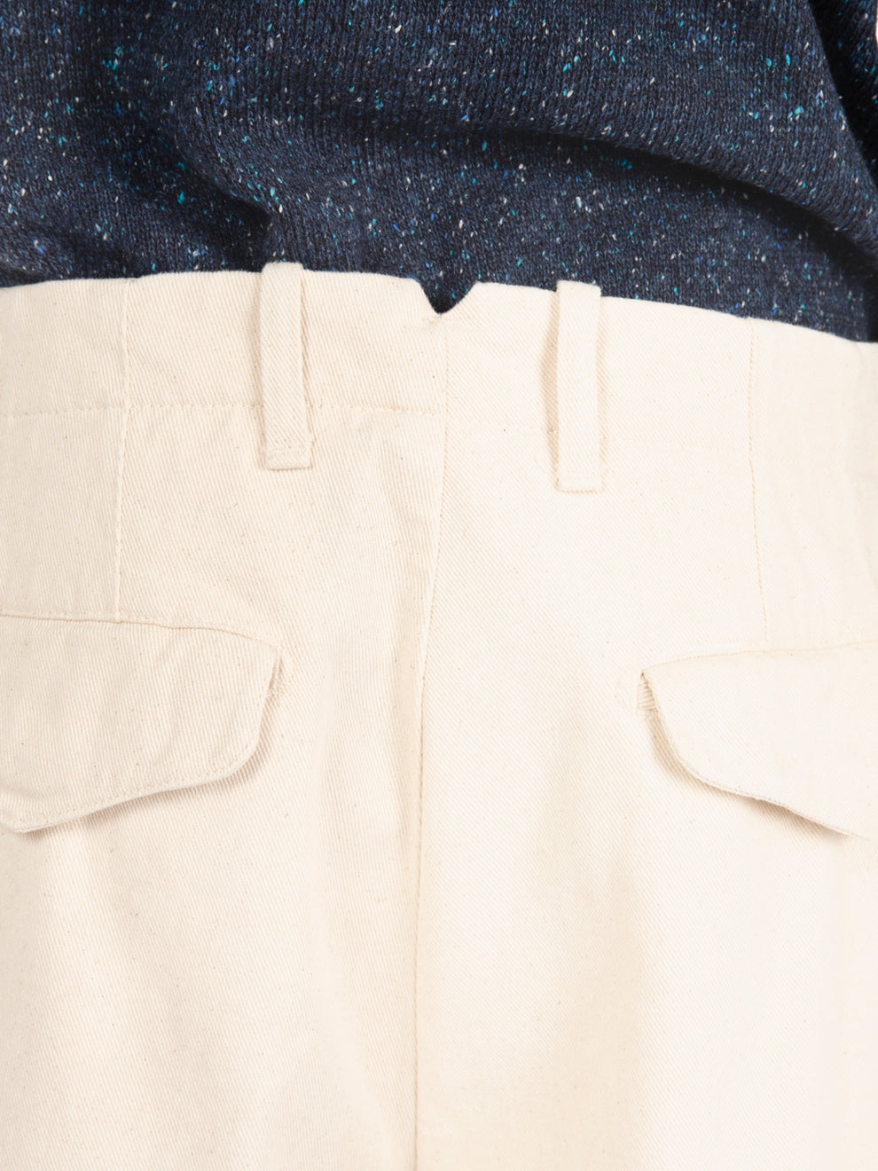 Long trousers with maxi cream pocket