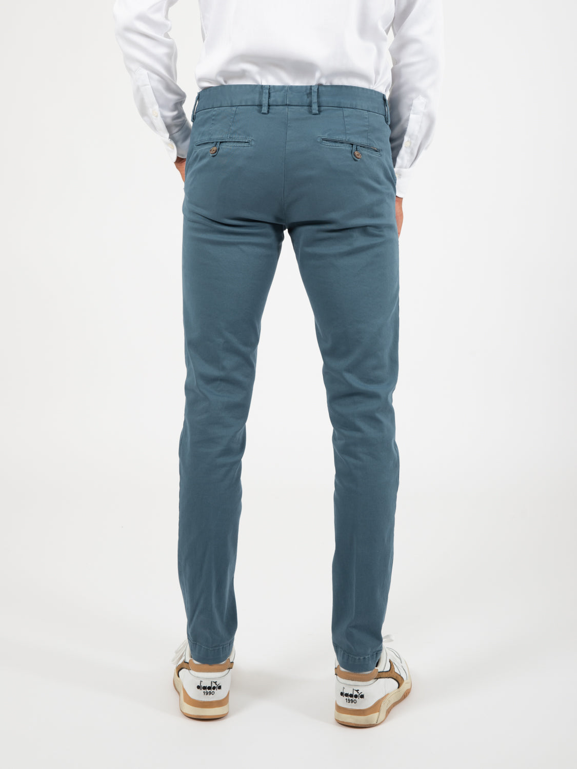 Pantaloni slim in cotone avio