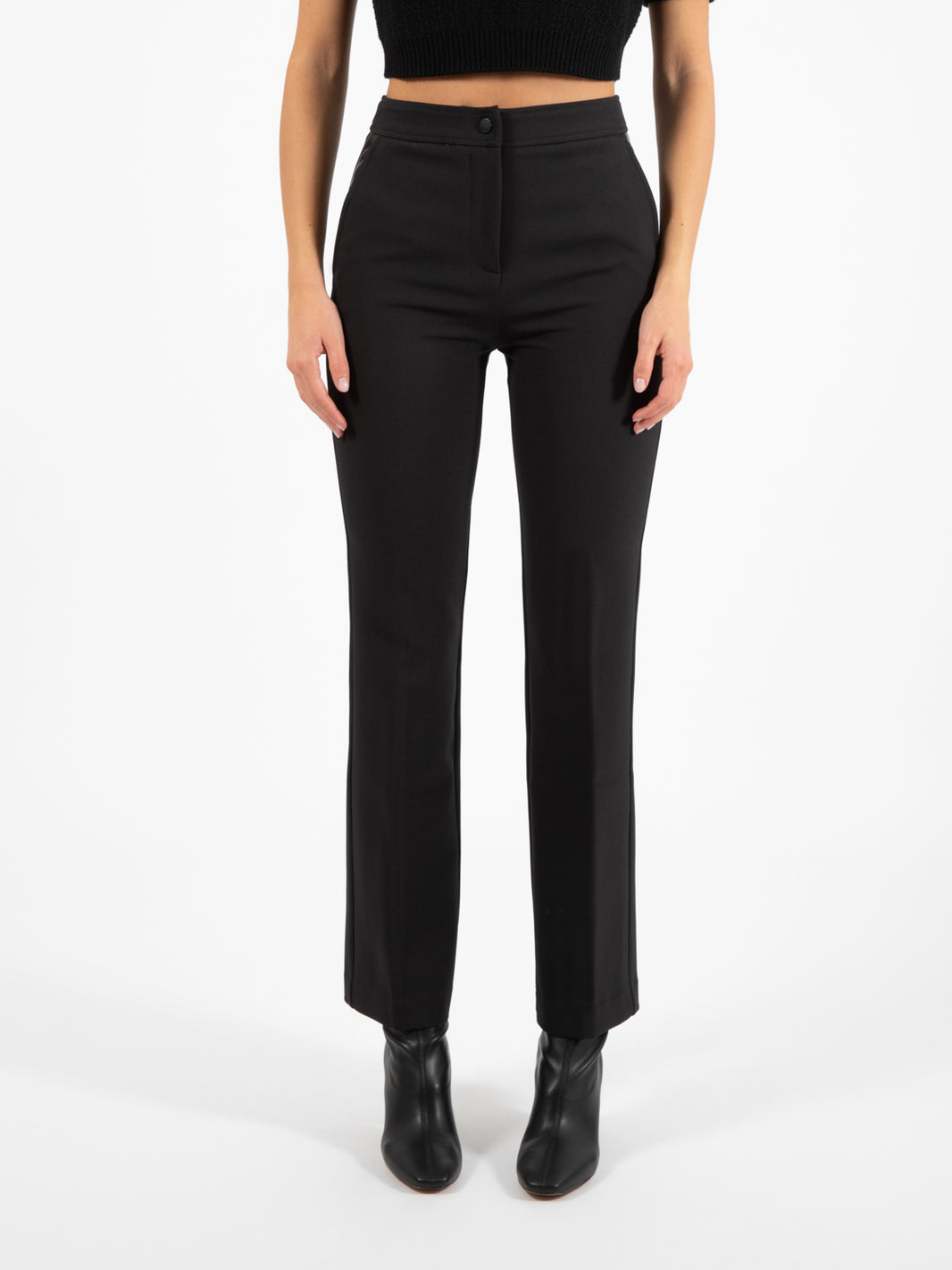 Pantalone a trombetta crêpe nero