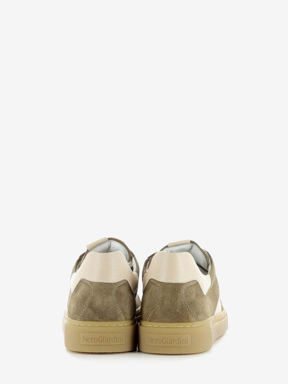 Sneakers in suede velour mou