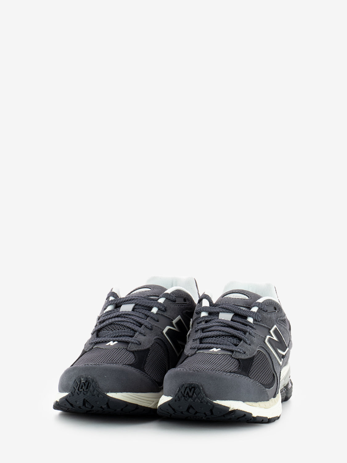 2002R suede mesh dark grey