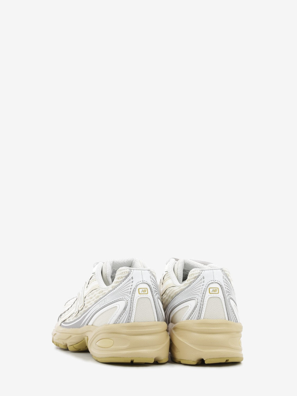 740 linen / toasted sesame