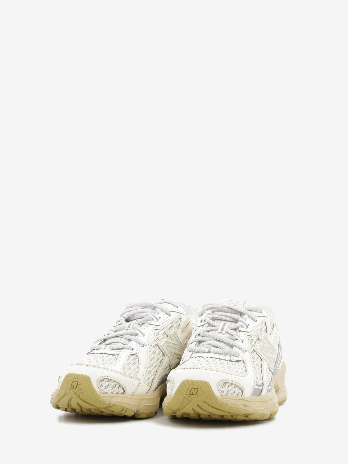 740 linen / toasted sesame