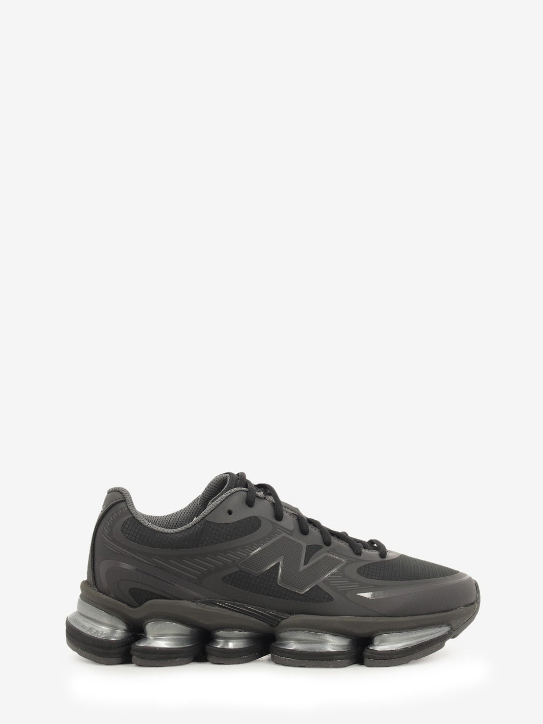 SHOES LIFESTYLE BLACK/BLACK CEMENT/MAGNET U20004Y8