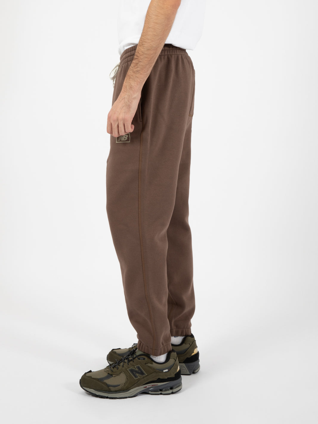 Essentials brushed back pant dark mushroom