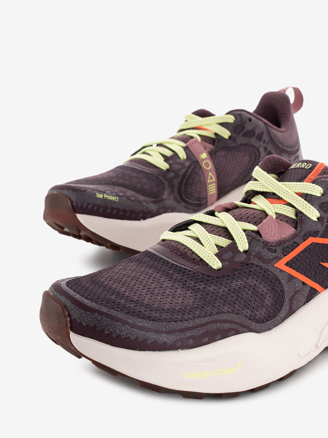 Scarpa W Fresh Foam X Hierro V8 licorice