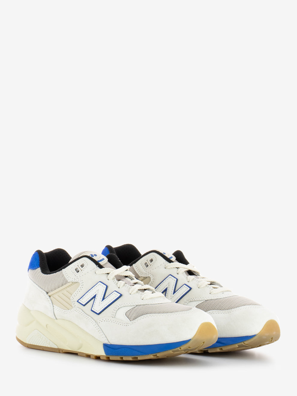 580 lifestyle linen / blue sneakers