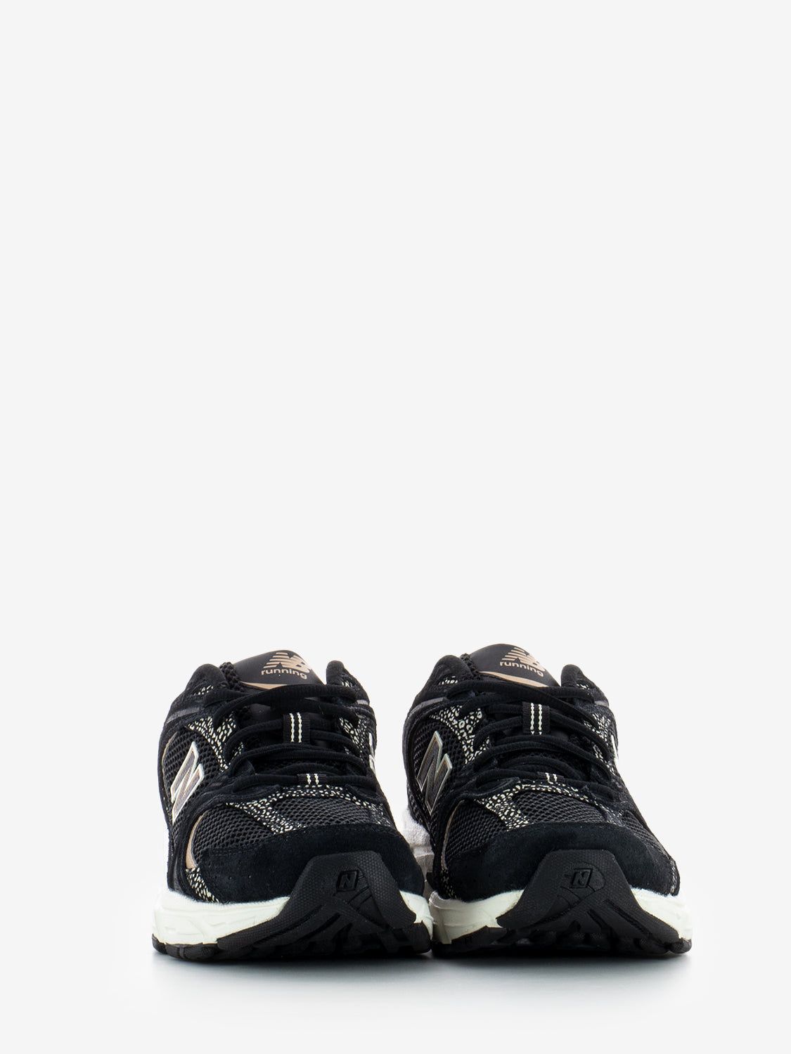 Sneakers Lifestyle 530 Tier 3 black