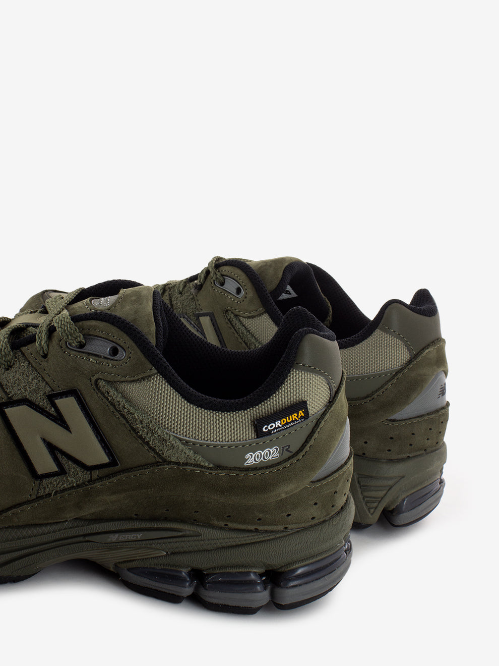 Tier 2 2002R leather cordura camo green sneakers