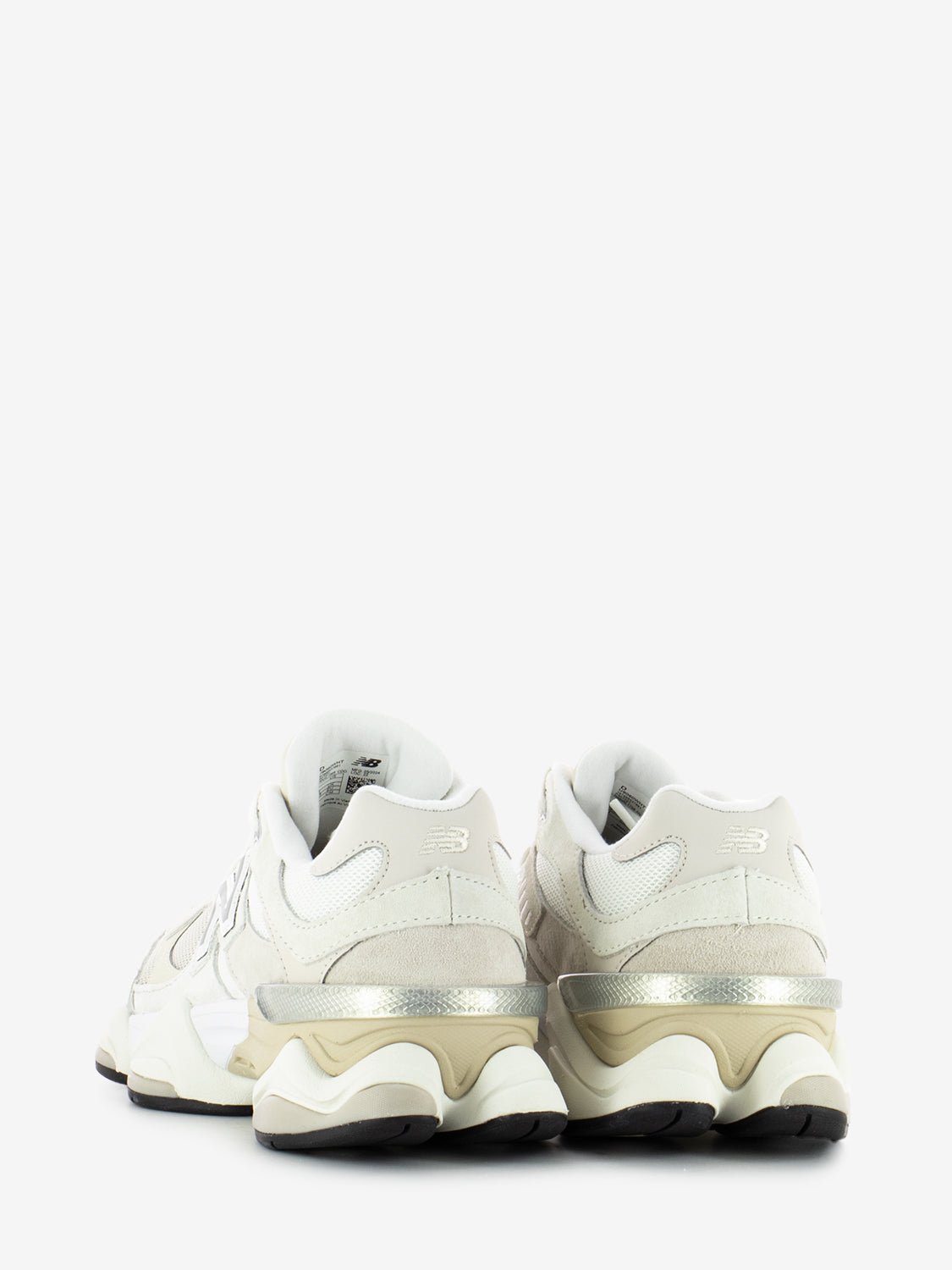 U9060 Sea Salt off white sneakers
