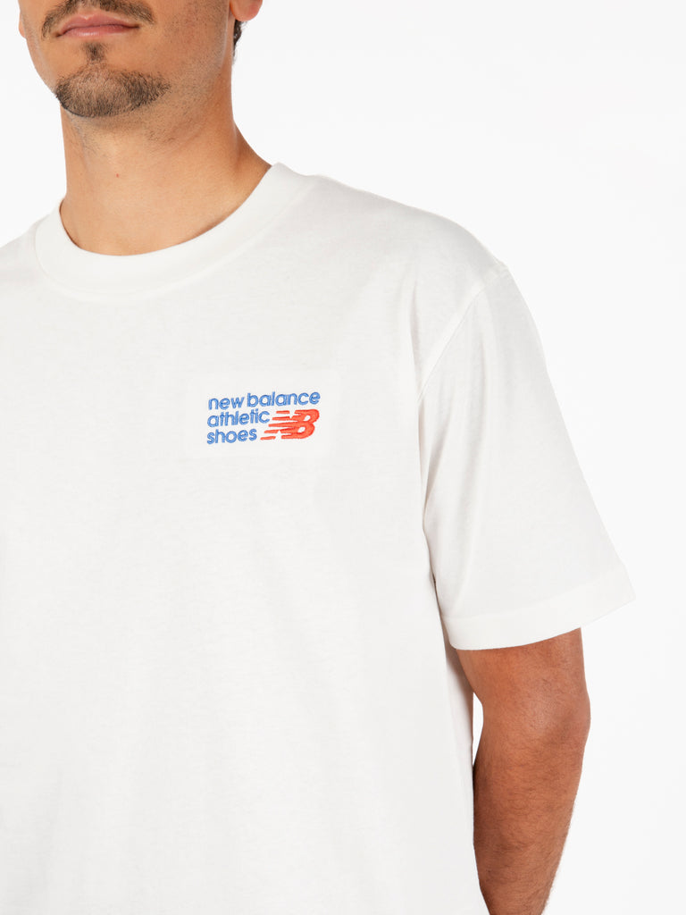 NEW BALANCE - T-shirt Athletics premium logo relaxed sea salt