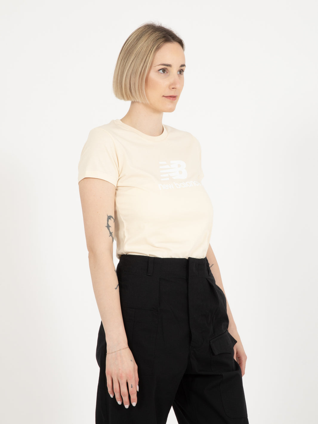 T-shirt Essentials Stacked logo beige