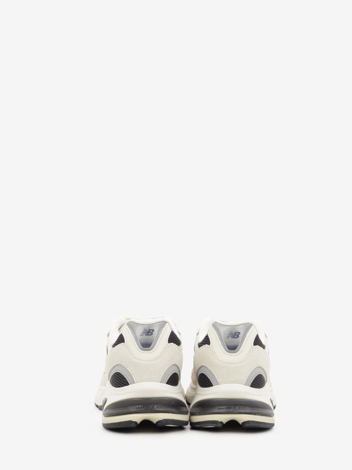 U2010 sea salt / black cement