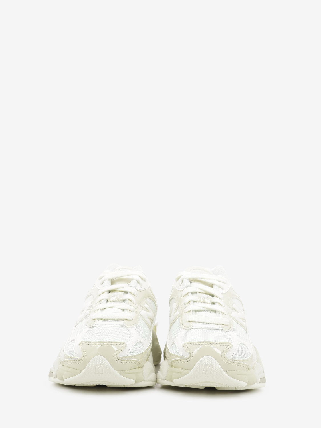 U9060 off white / tan
