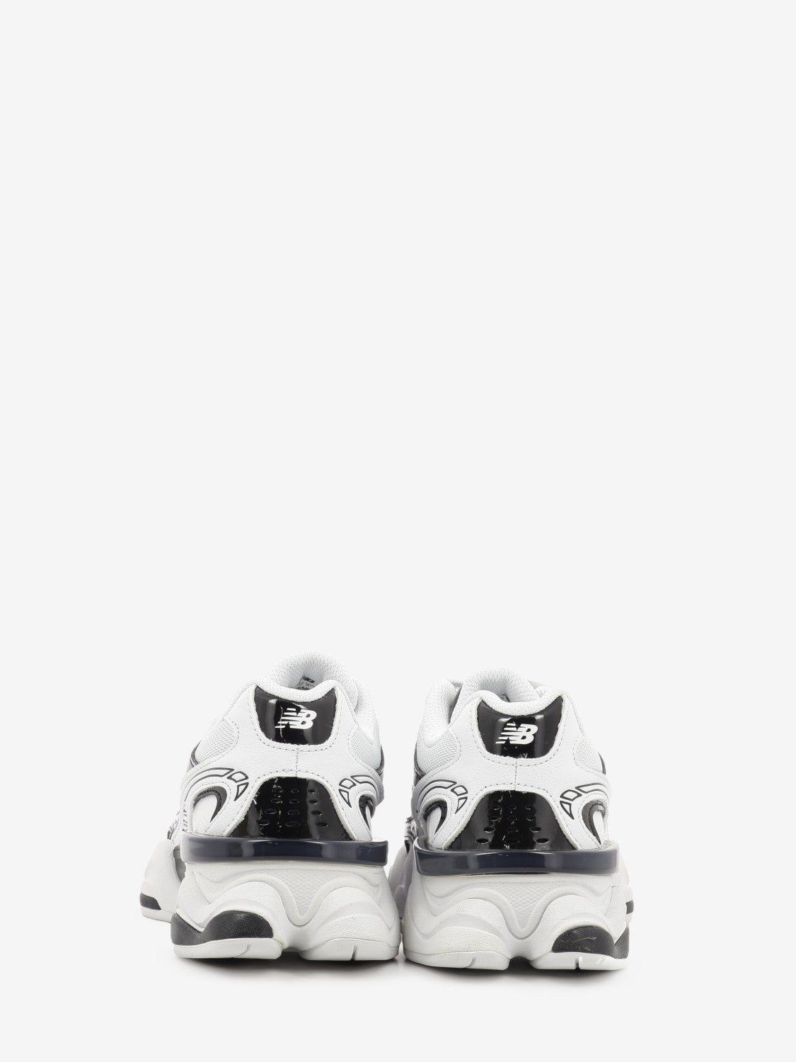 U9060R white / black