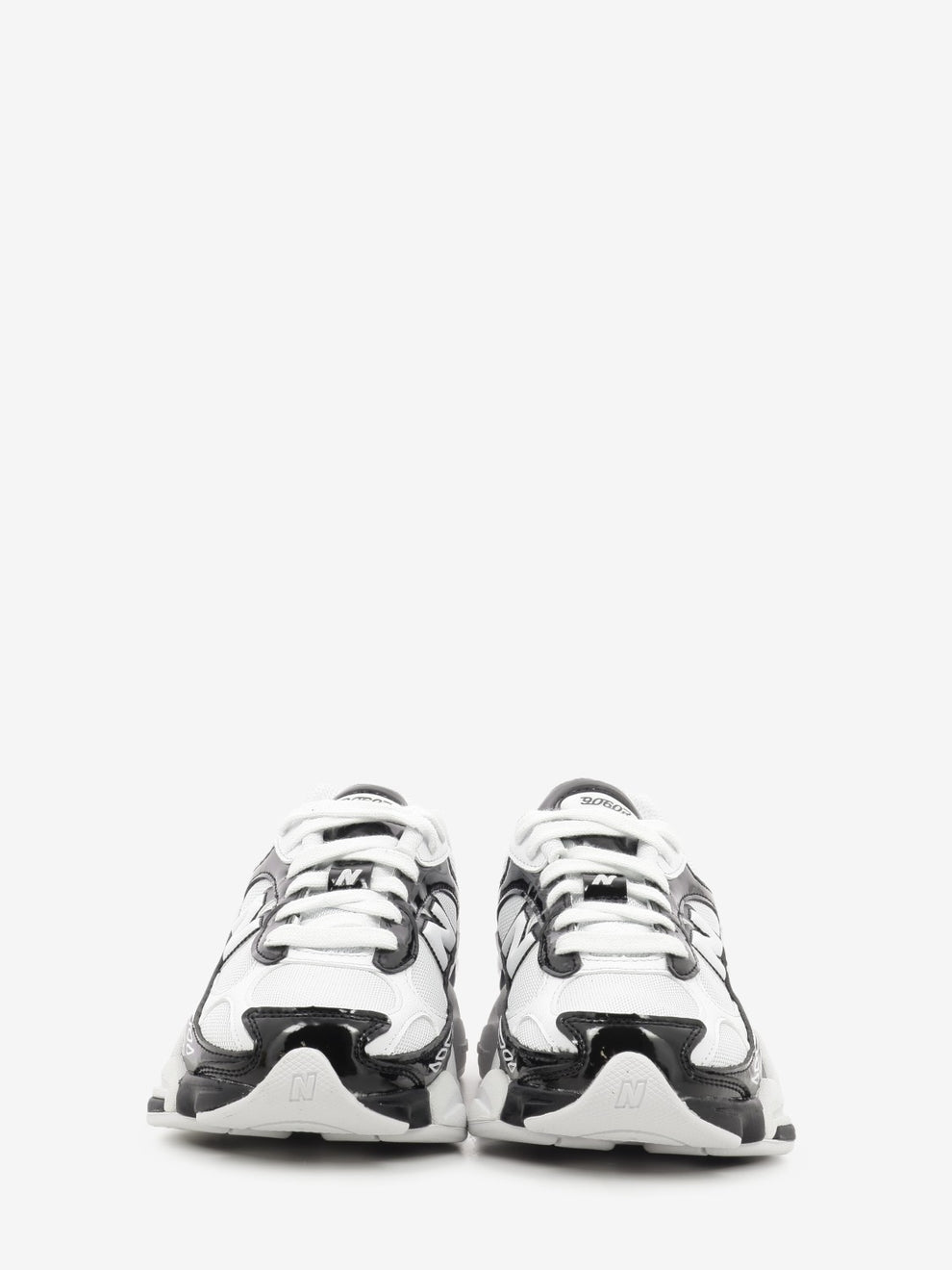 U9060R white / black