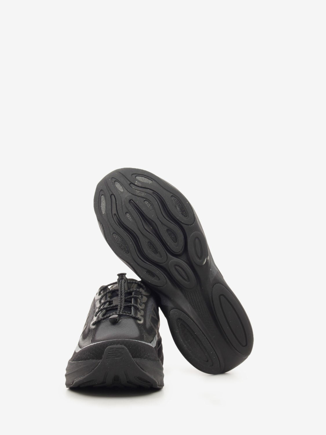W Ellipse V1 black