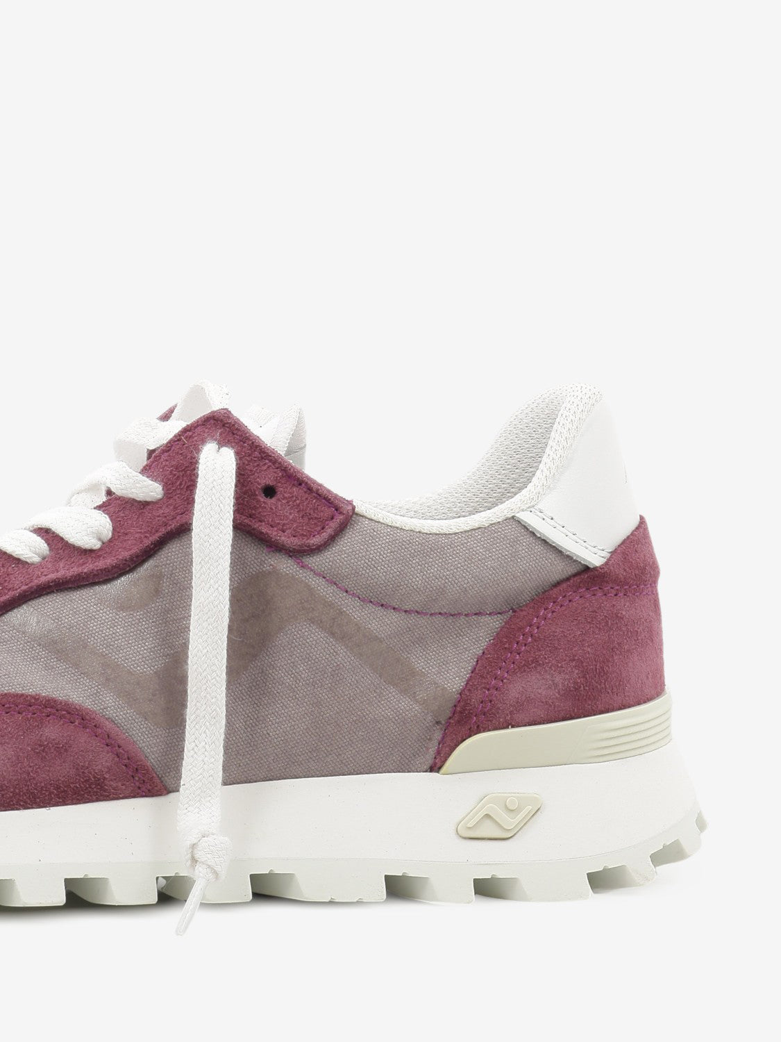 Veloce Water washed mink / damson