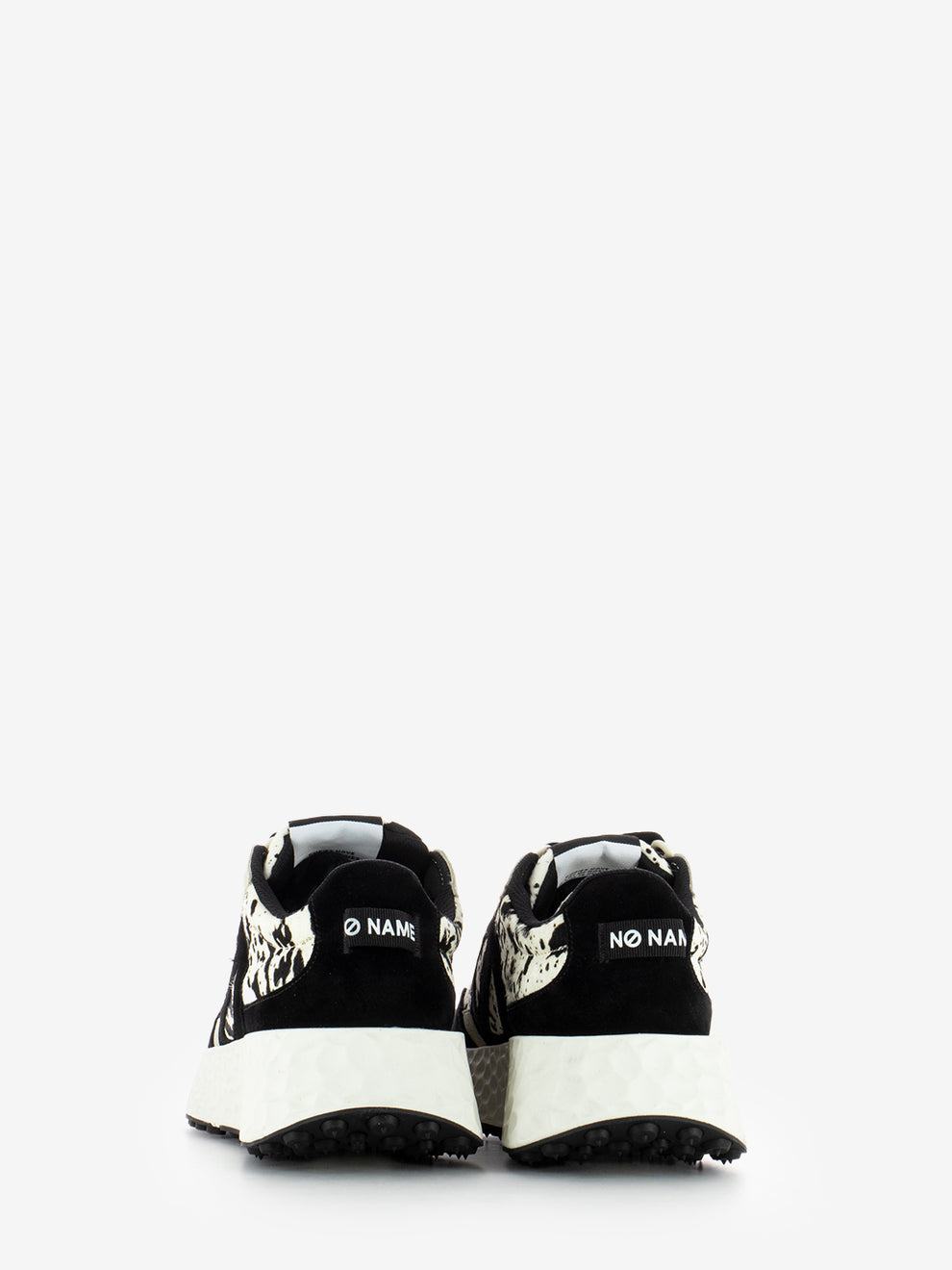 W Carter Jogger suede cow black / milk