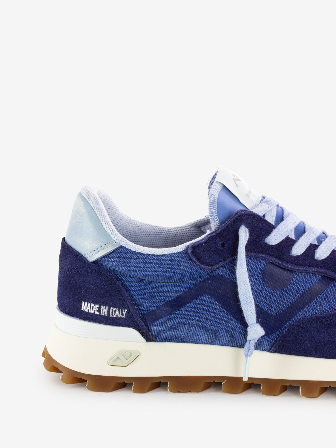Quick water washed navy blue / denim