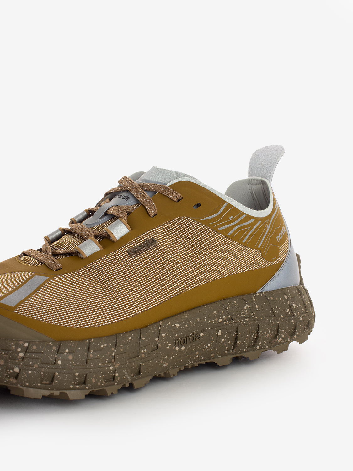 Scarpa trail running 001 Loam