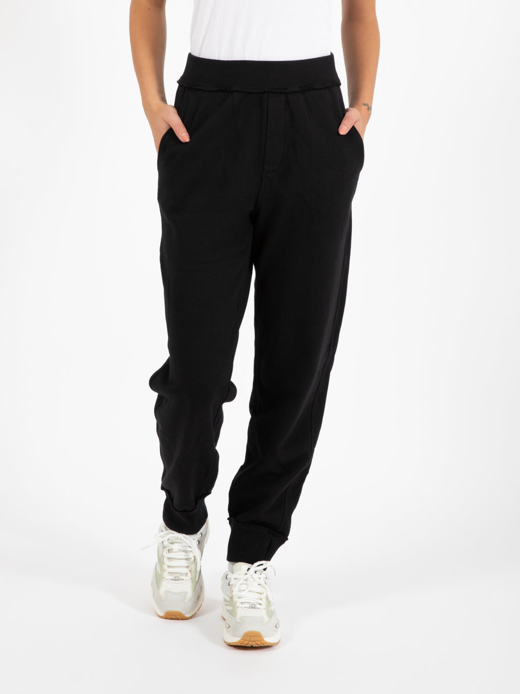 Pantalone con polsino e spacco nero