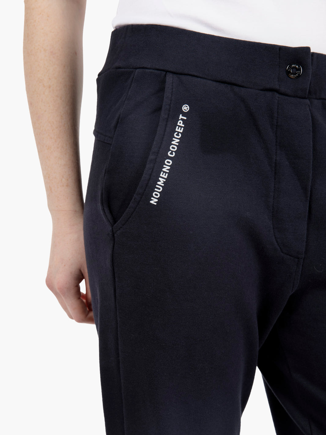 Pantaloni con spacco sul fondo blu