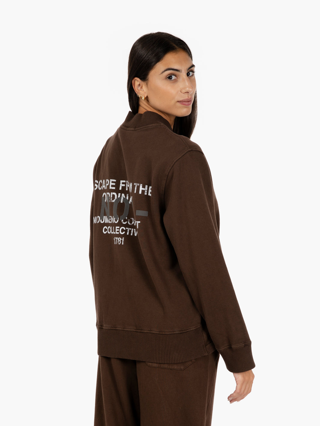 Zip-up sweatshirt with cocoa pockets