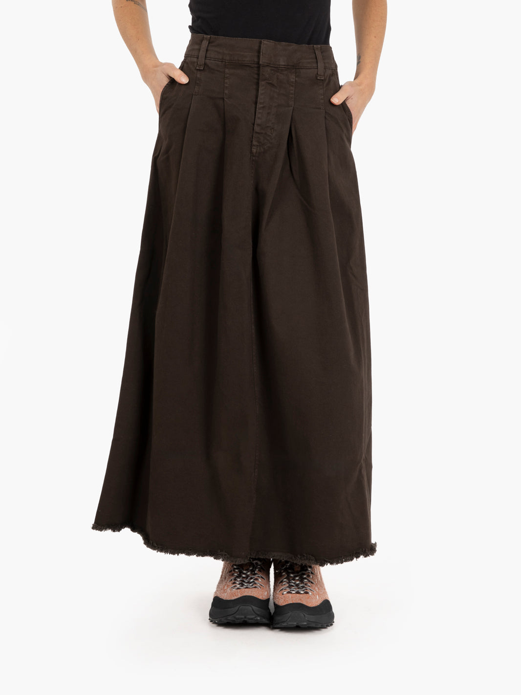 Gonna lunga con pinces cioccolato