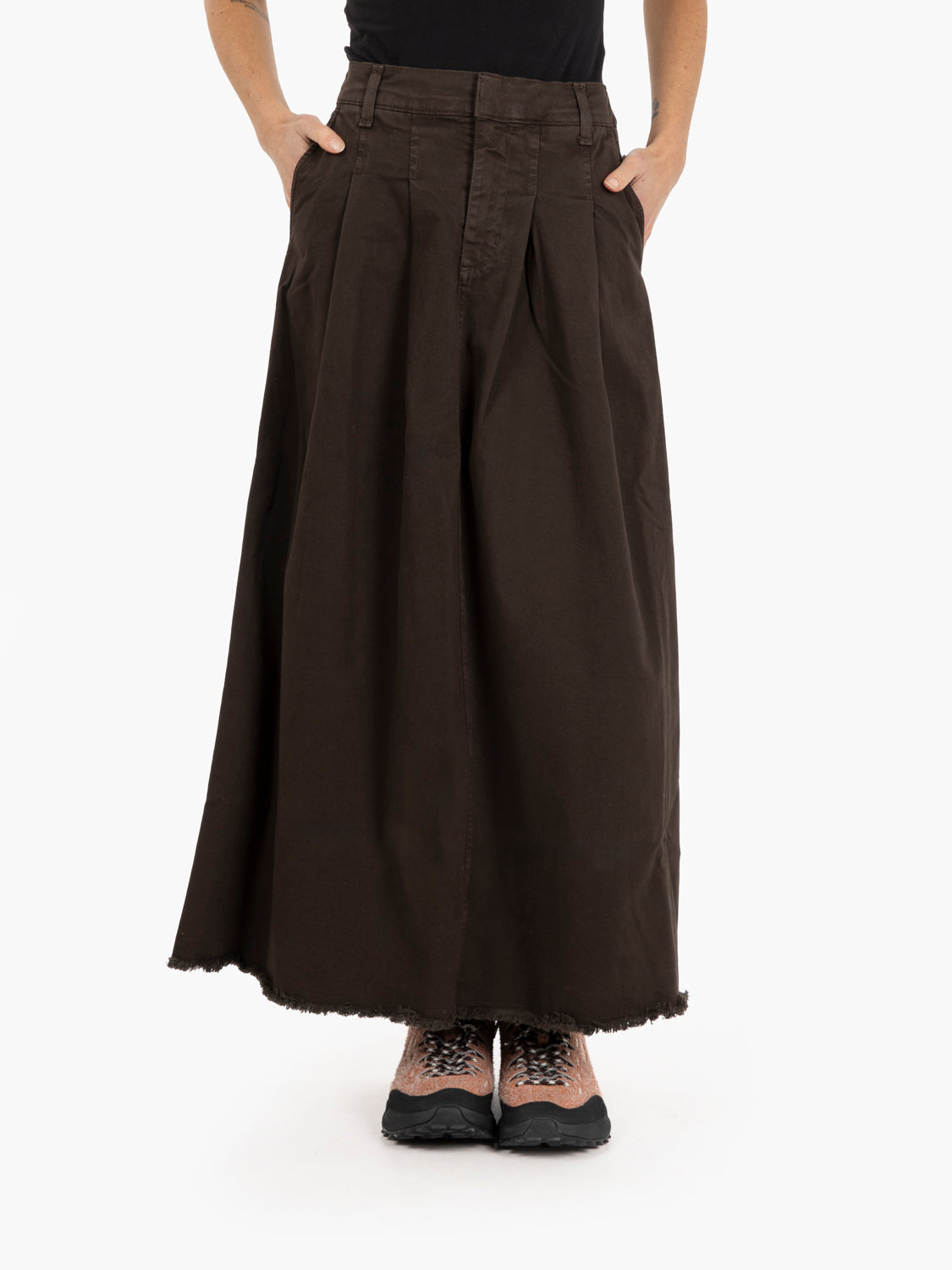 Gonna lunga con pinces cioccolato