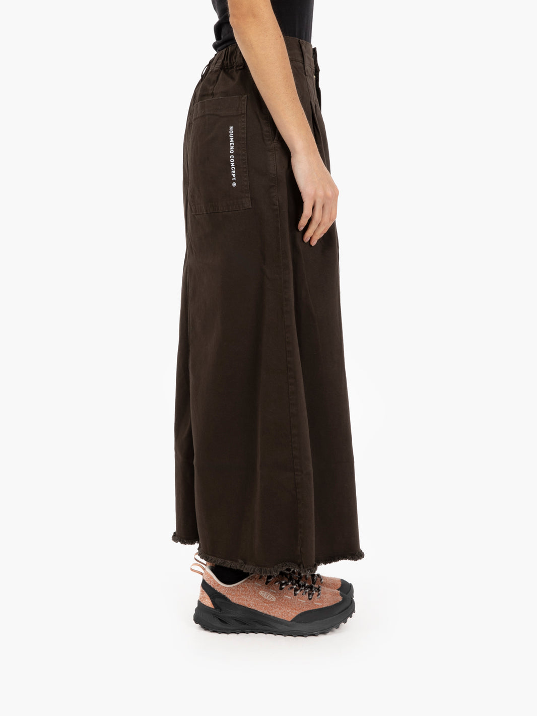 Gonna lunga con pinces cioccolato