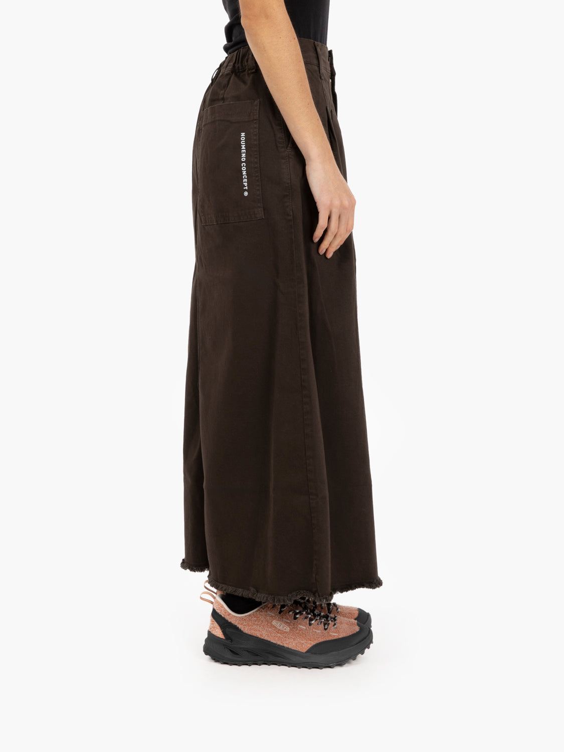 Gonna lunga con pinces cioccolato