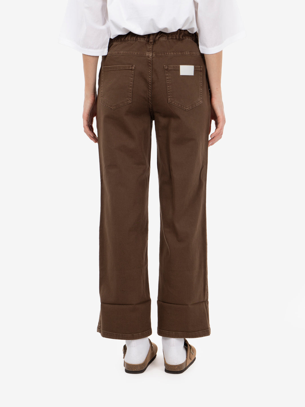 Tobacco regular trousers with turn-up