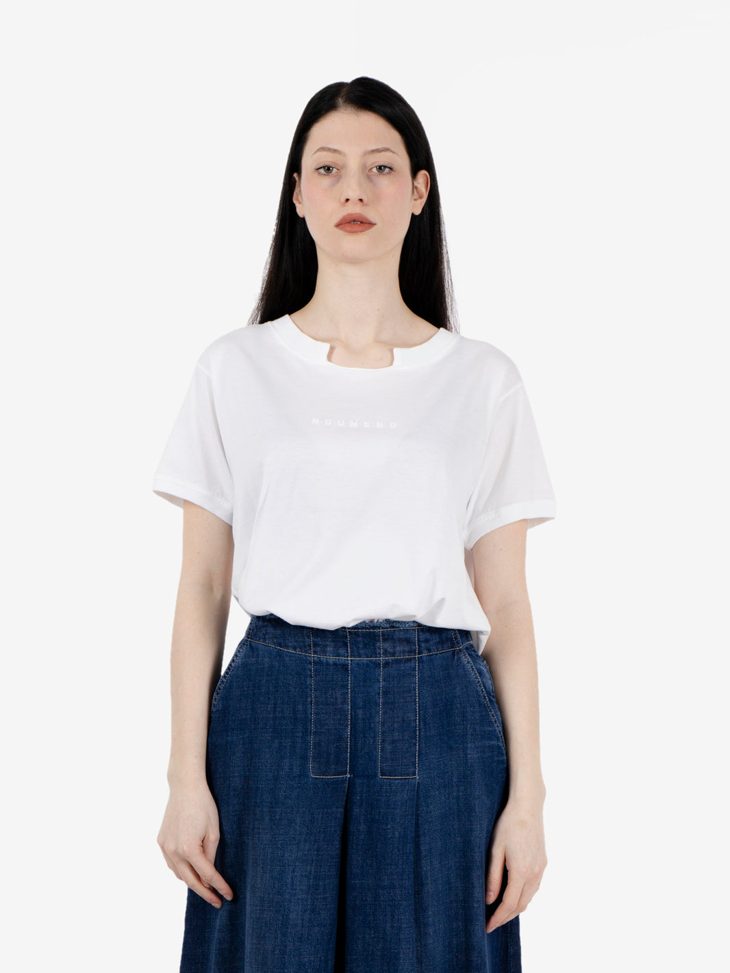 T-Shirt con dettaglio raw cut bianca