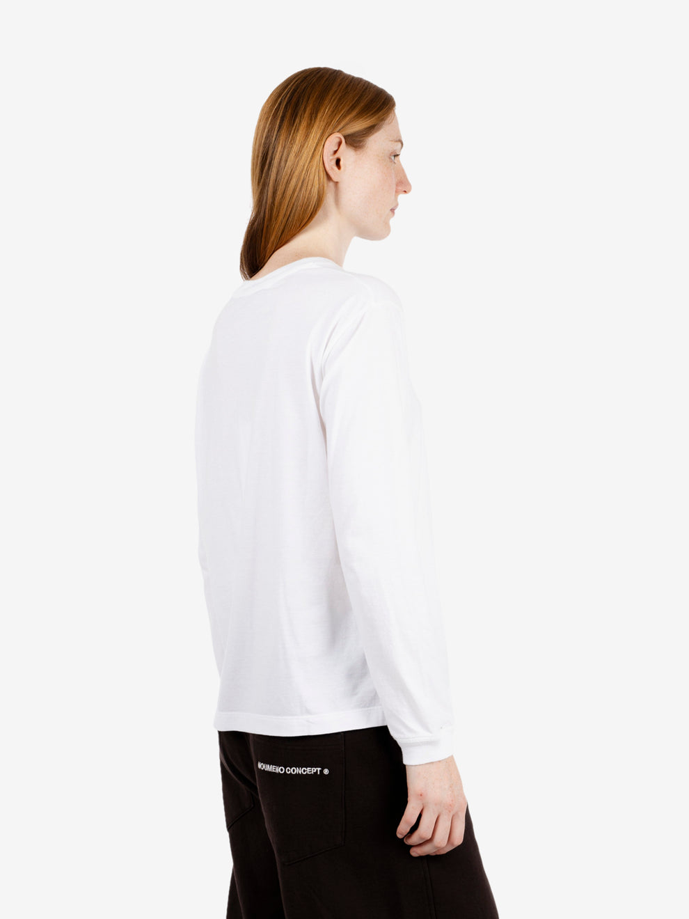 Men's long-sleeve t-shirt with raw cut detail in white