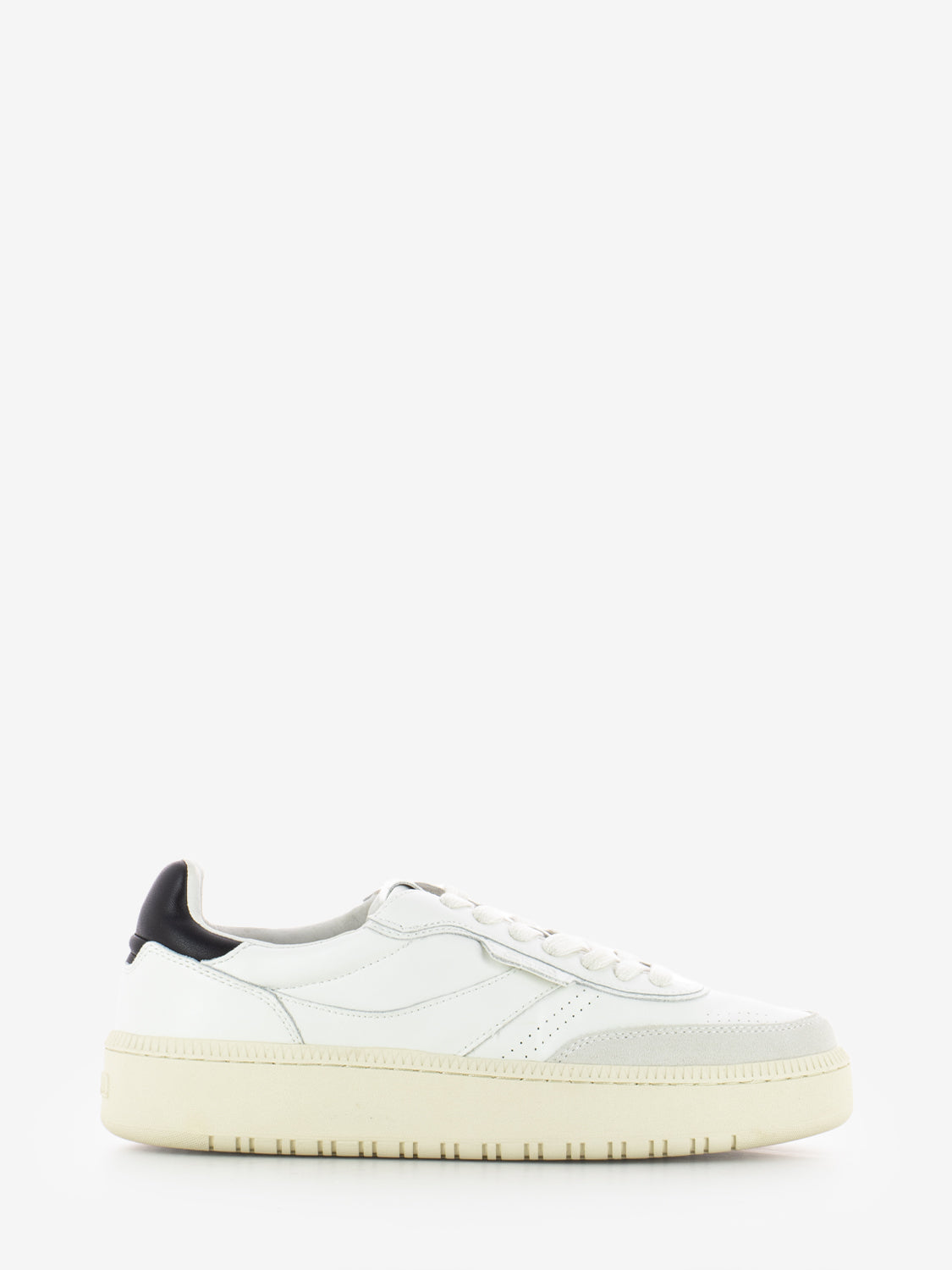 White/black leather sneakers