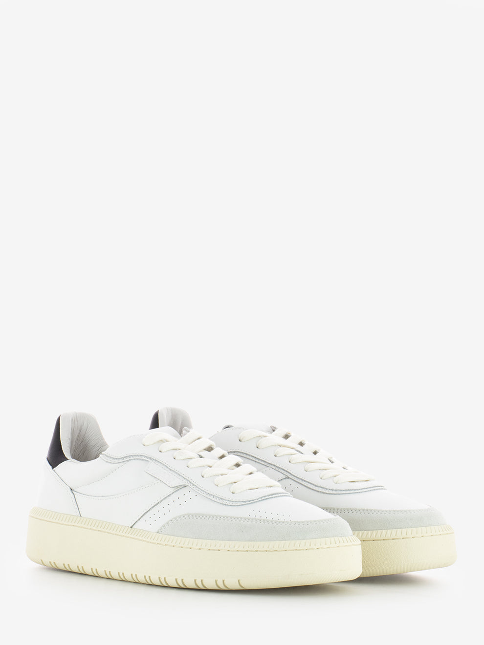 Sneakers leather suede white / black