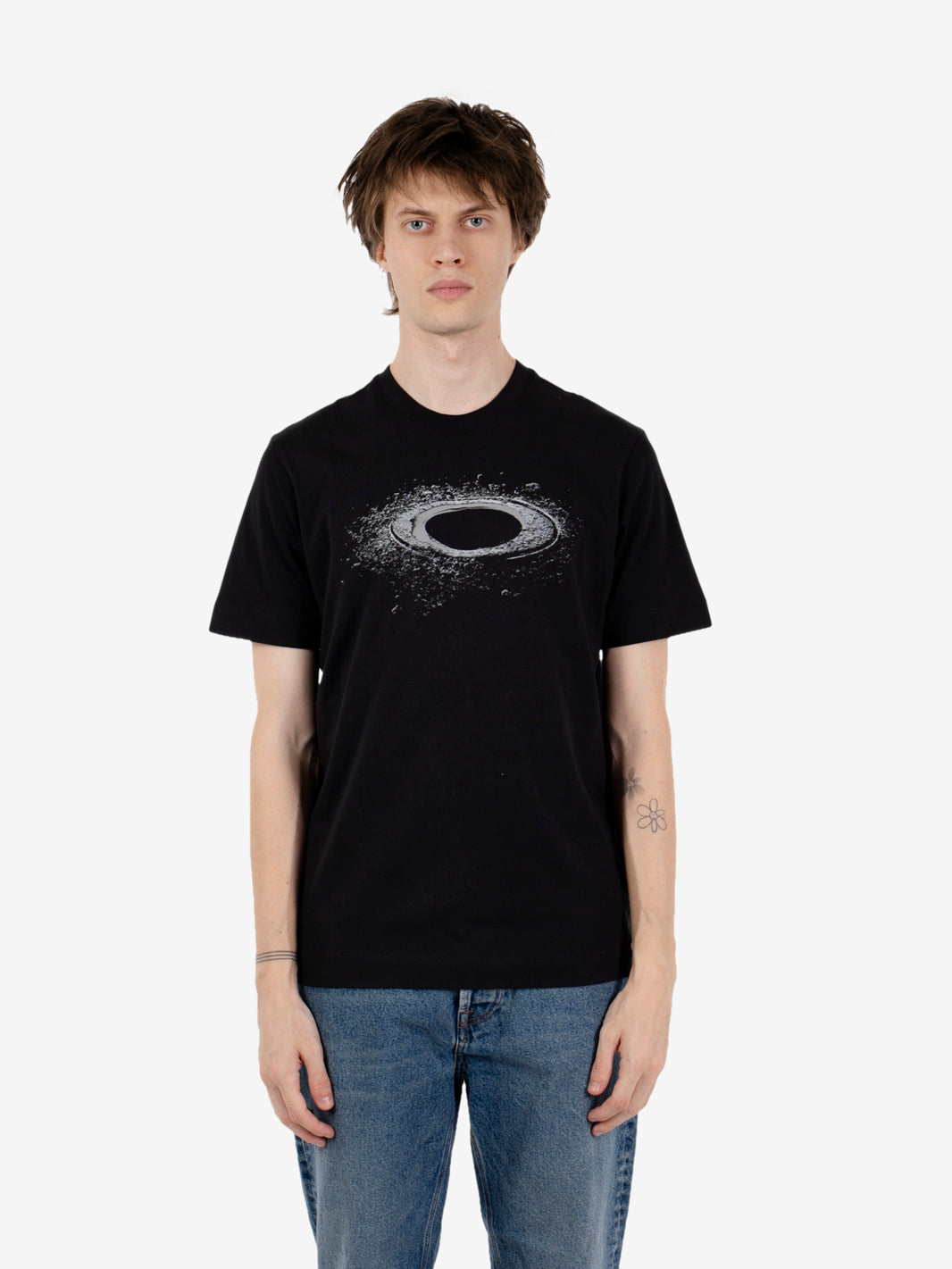 Lunar ellipse tee pitch black