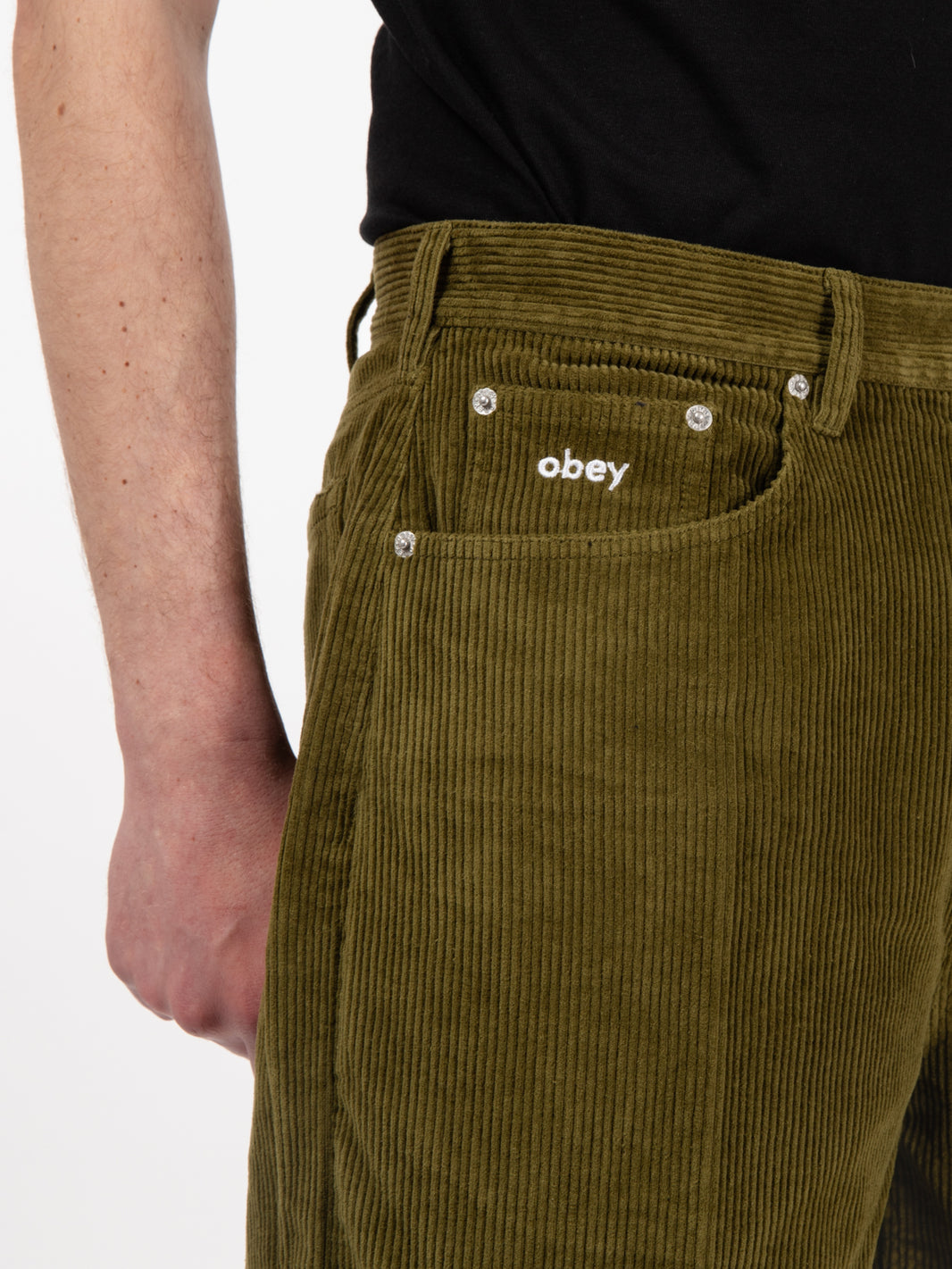 Bermuda Bigwig corduroy baggy moss green