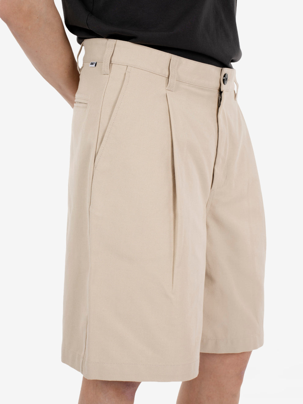 Dean pleated short cement