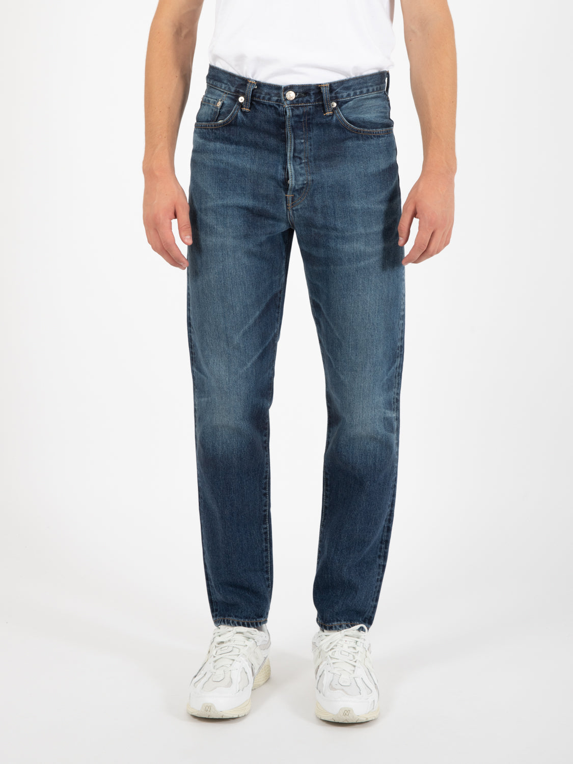 Loose tapered blue jeans - dark used