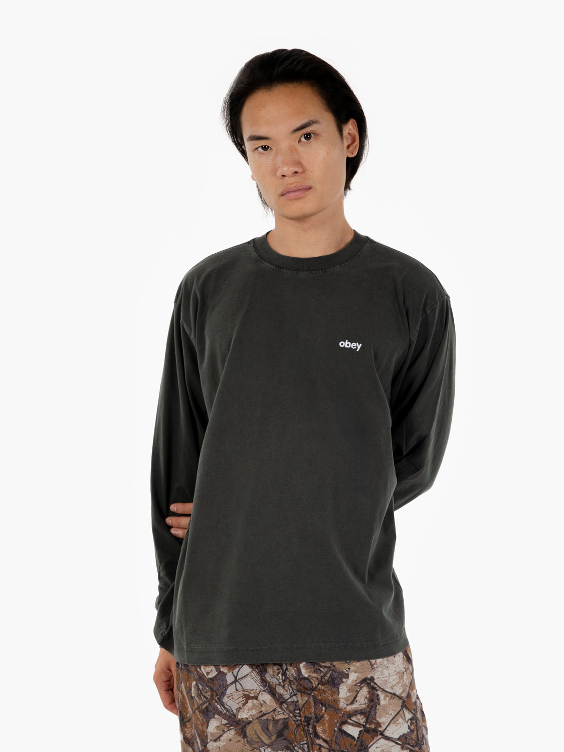 L/S lowercase pigment tee pirate black