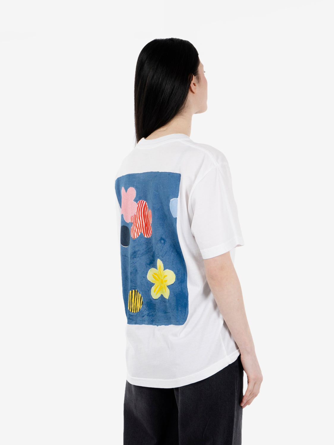 Floating flower tee white