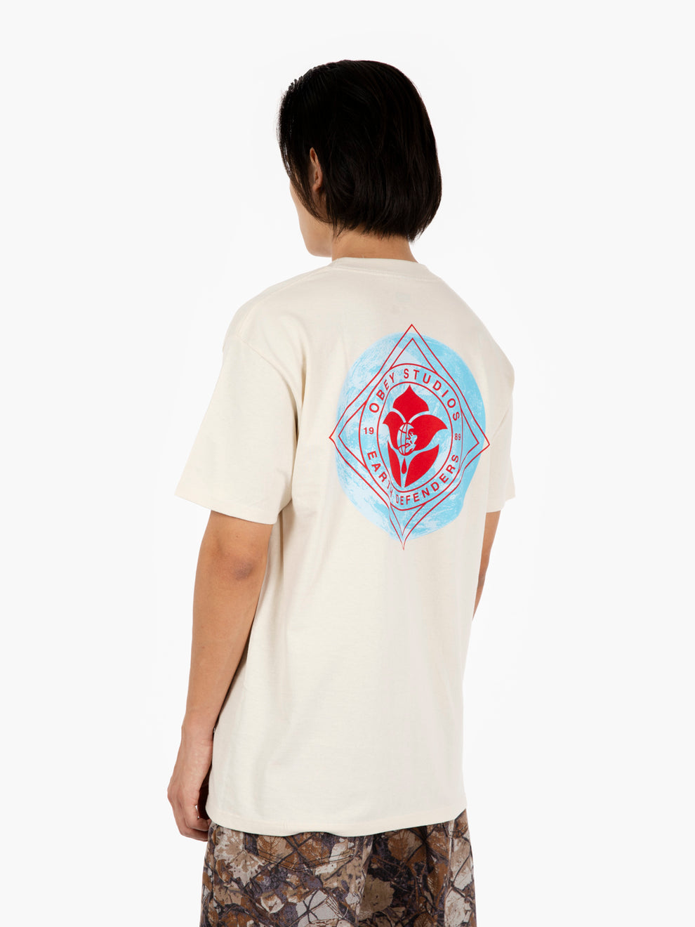 S/S Earth defenders tee cream