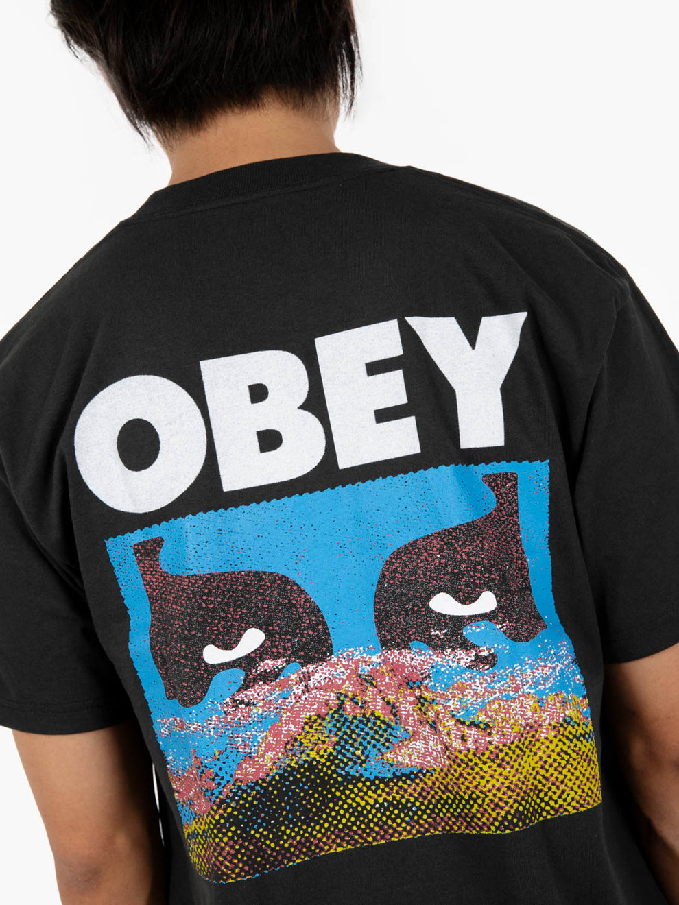S/S In A Different Place tee vintage black