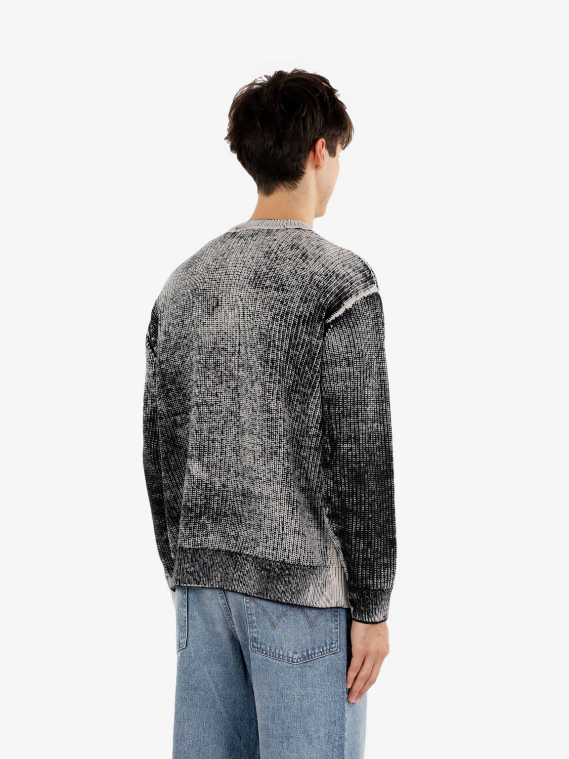 Spray effect sweater dark black multi