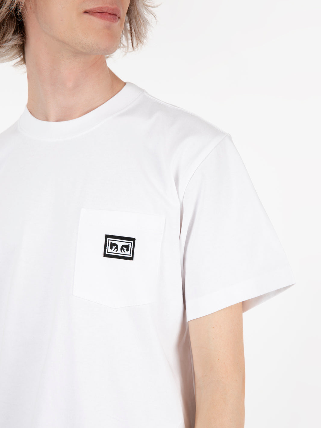 Established works eyes pocket white t-shirt