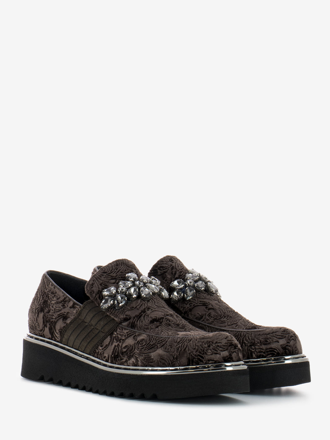 Velvet jewel moccasins brown