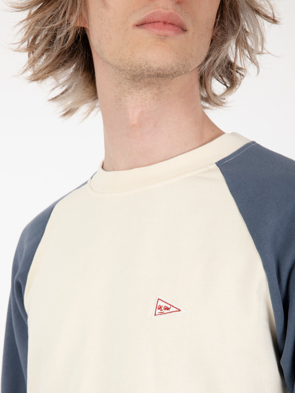 Dickerson ivory/blue sweatshirt